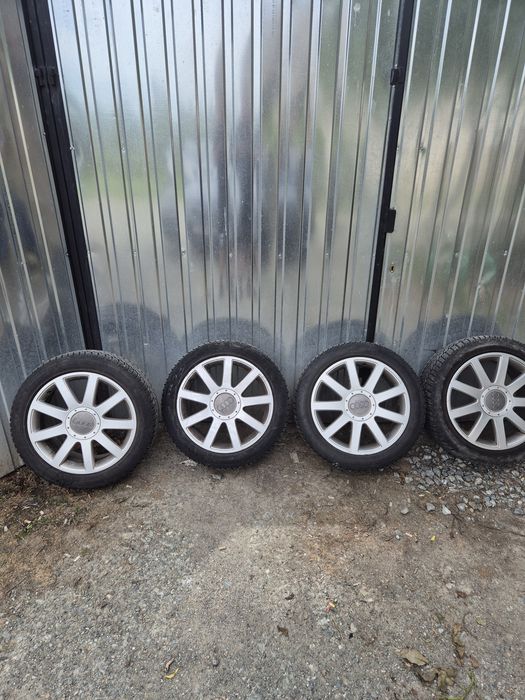 Alufelgi  Audi Sline 17 z oponami zimowymi 215/50