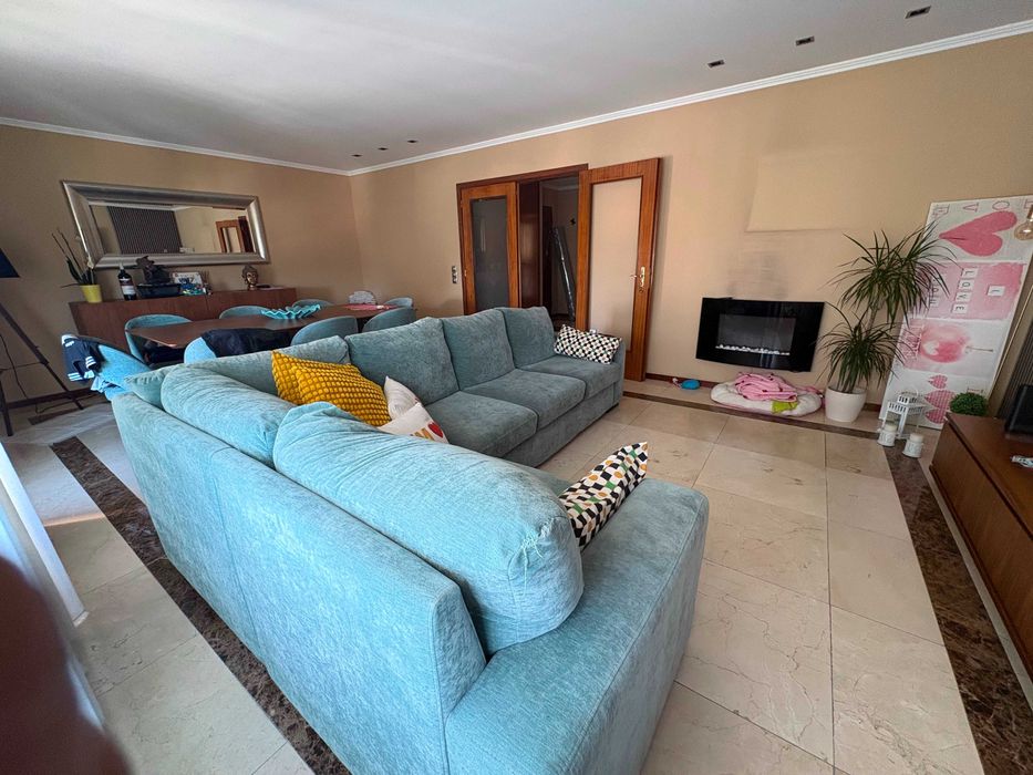Sofa  tipo L bom estado