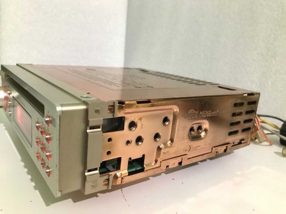 Denon DCT-A1 автомагнитола Hi-End 24Bit