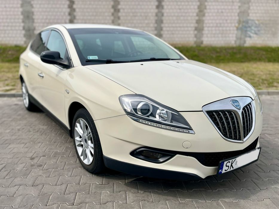 Lancia Delta 2010r. 1,6 diesel-120KM - komfort, styl, elegancja.