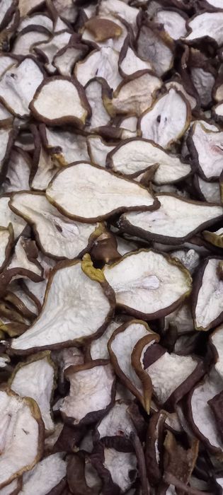 Gruszka Suszona ćwiartki lub plasterki