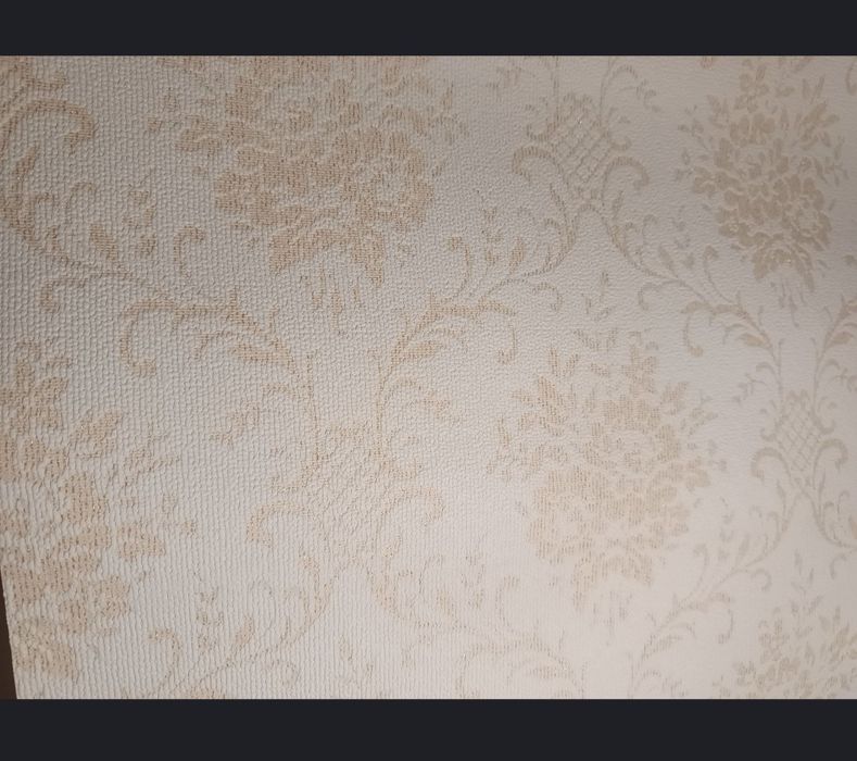 Залишки вінтажних шпалер для колажу печворк