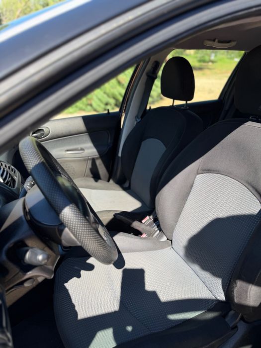 Peugeot 206 sw  ano 2003 1.4