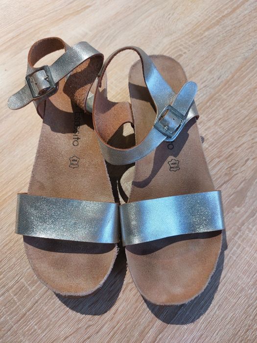 Sandały na koturnie rozm 39