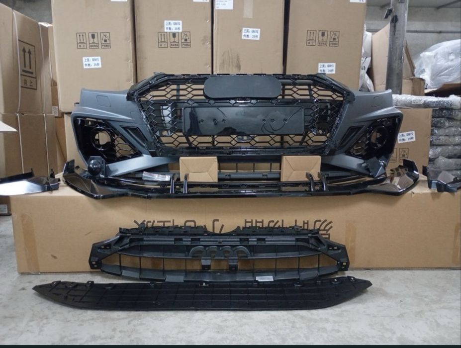 Бампер Audi A4 Rs4 B9 21+ Бампер Ауди А4 Рс4 Б9 21+