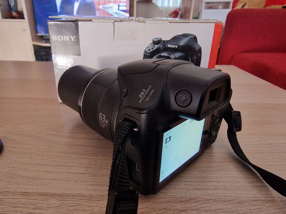 Máquina Fotográfica Sony Cyber-Shot DSC-H400