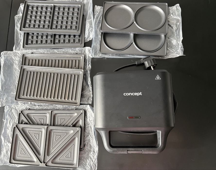 Тостер Concept Sandwich Maker 4в1 (SV3055)