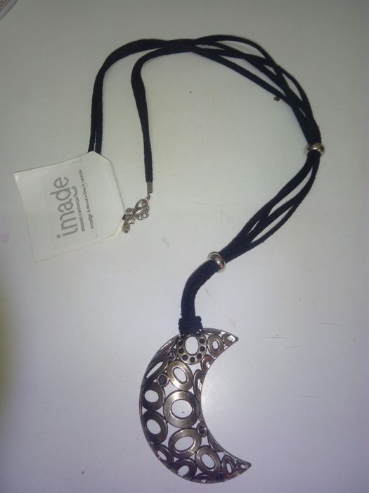 Moon-shaped pendant necklace on leather cord - New