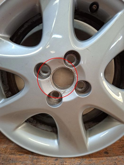 Conjunto de jantes TOYOTA Corolla Hatchback (_E12_)