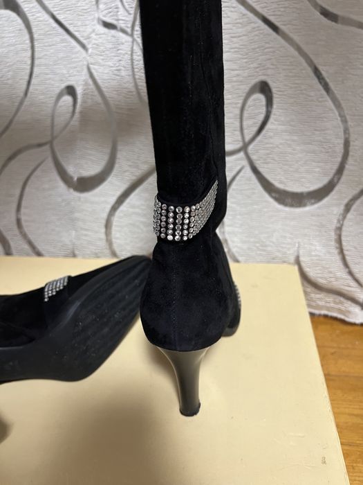 Чоботи жіночі замшеві