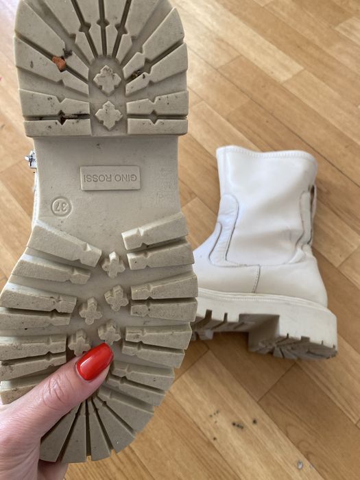 Buty trapery   37gino rossi