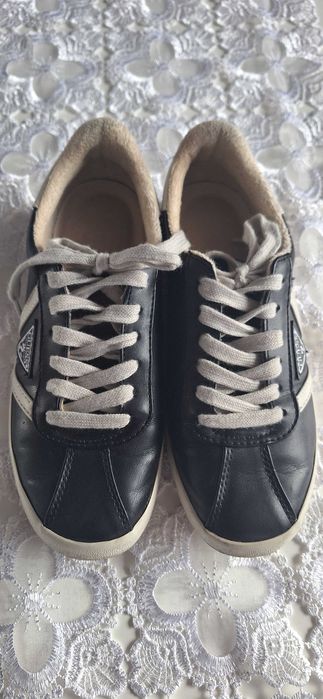 Sneakersy guess roz 37 wkładka 23,5 cm
