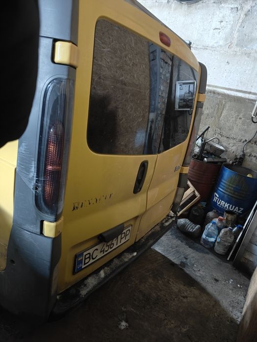 Продам Renault Trafic