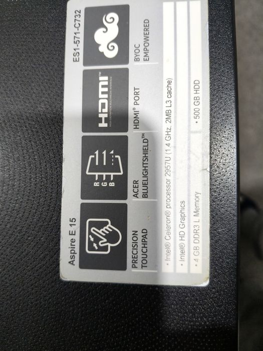 Portátil Acer cor preto bem estimado como novo