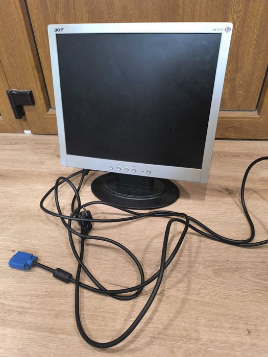 Monitor Acer de 17polegadas64584399648387120