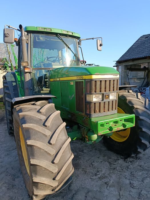 John Deere 6910 John Deere 6910