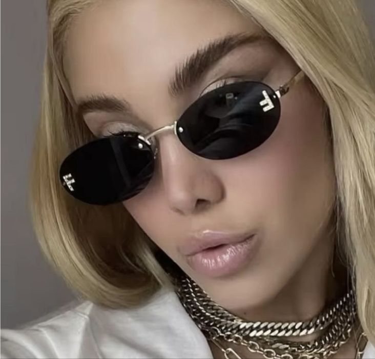 трендові актуальні окуляри