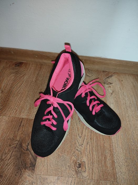 NOWE adidasy damskie.