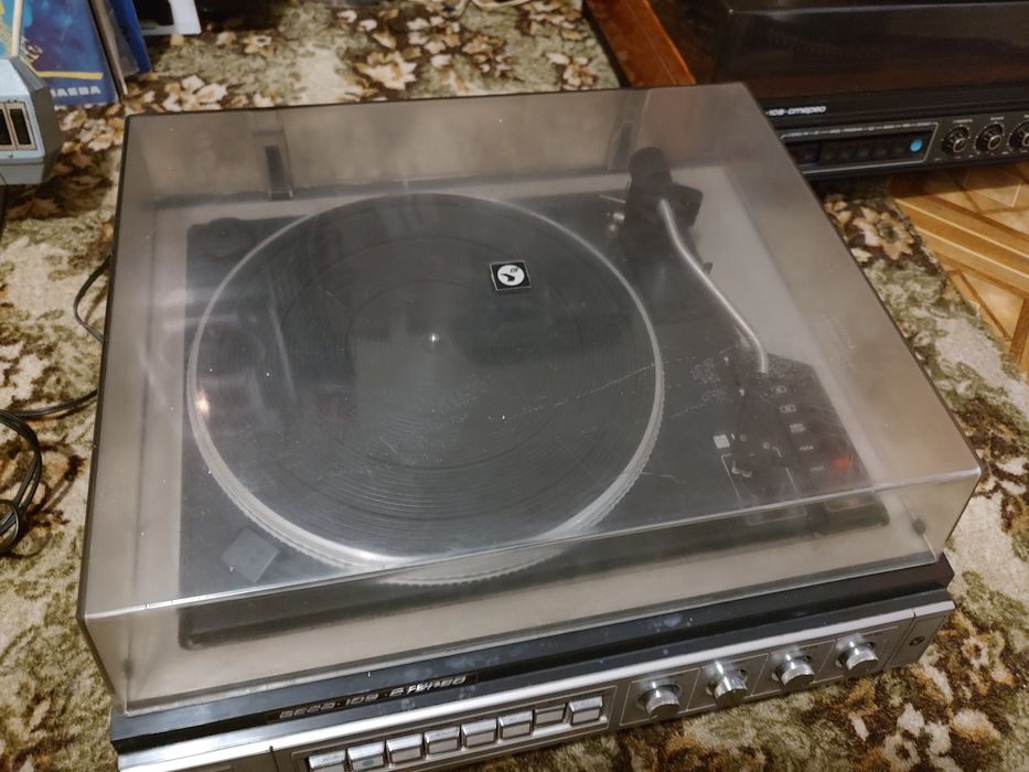 Электрофон "Вега-109" стерео