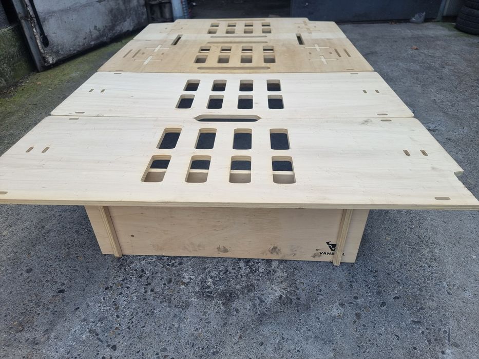 Zabudowa kamperbox