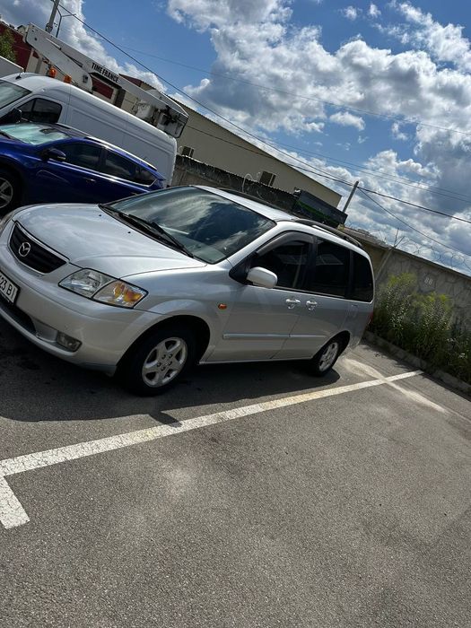 Продам mazda mpv