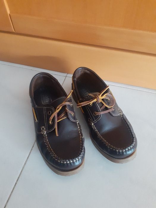 Sapatos Castanhos ( Menino ) Seaside