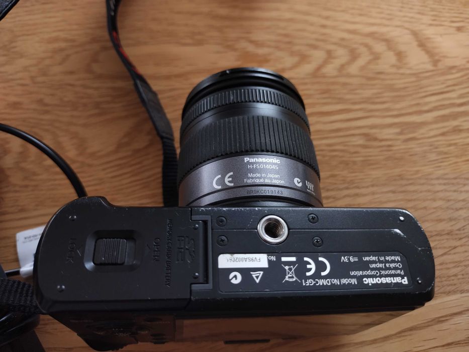 Panasonic Lumix DMC-GF1 + obiektyw 3.5-5.6
