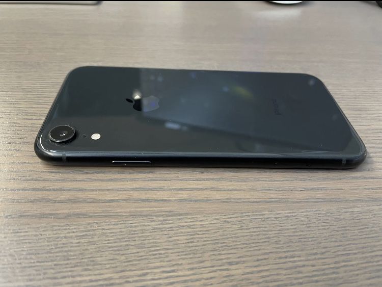 Iphone Xr на 64 гб