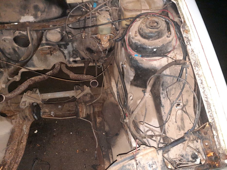 citroen visa todas peças e chapa chassis, farolim mini