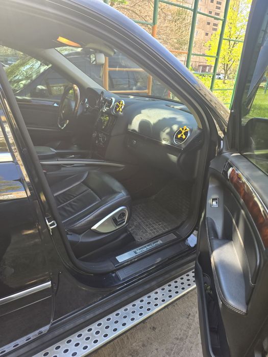 Mercedes-benz GL 550 . * Офіційний *