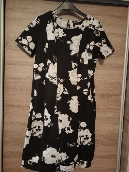 Sprzedam sukienkę damską