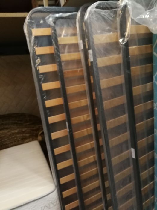 Pipos mesa castanho