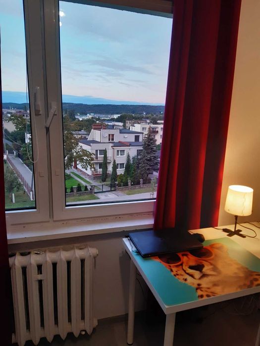 Pokój w Gdyni Cisowej bez dodatkowych opłat!