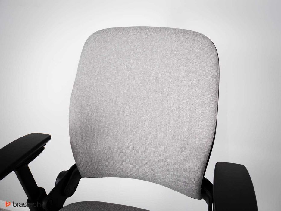 Fotel biurowy Steelcase Leap V2