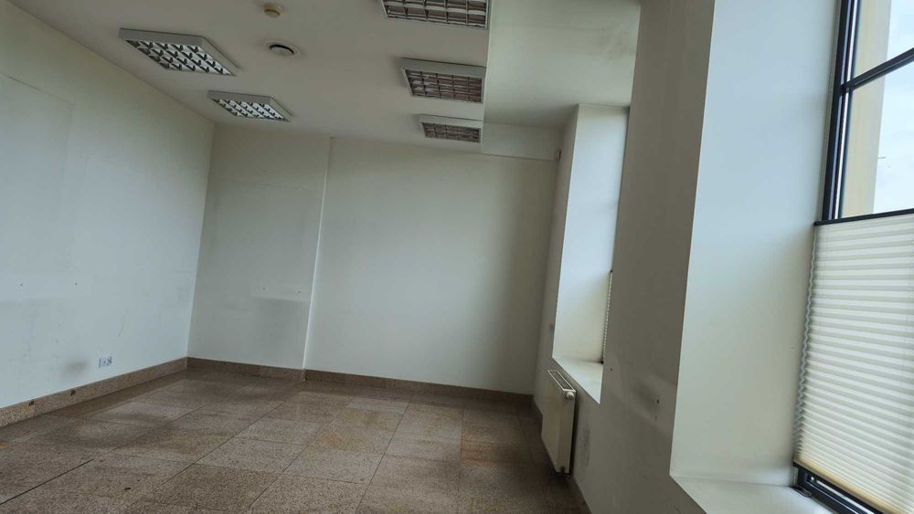 Lokal biurowy 460 m² | Ścisłe centrum Kielc