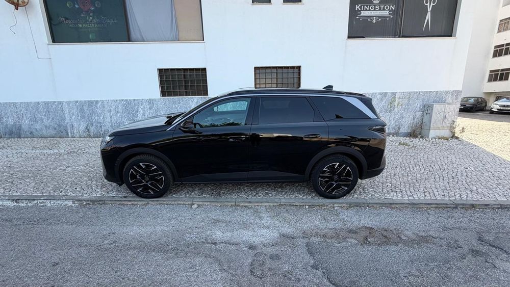 Peugeot 5008 Allure 7 Lugares Automático Híbrido