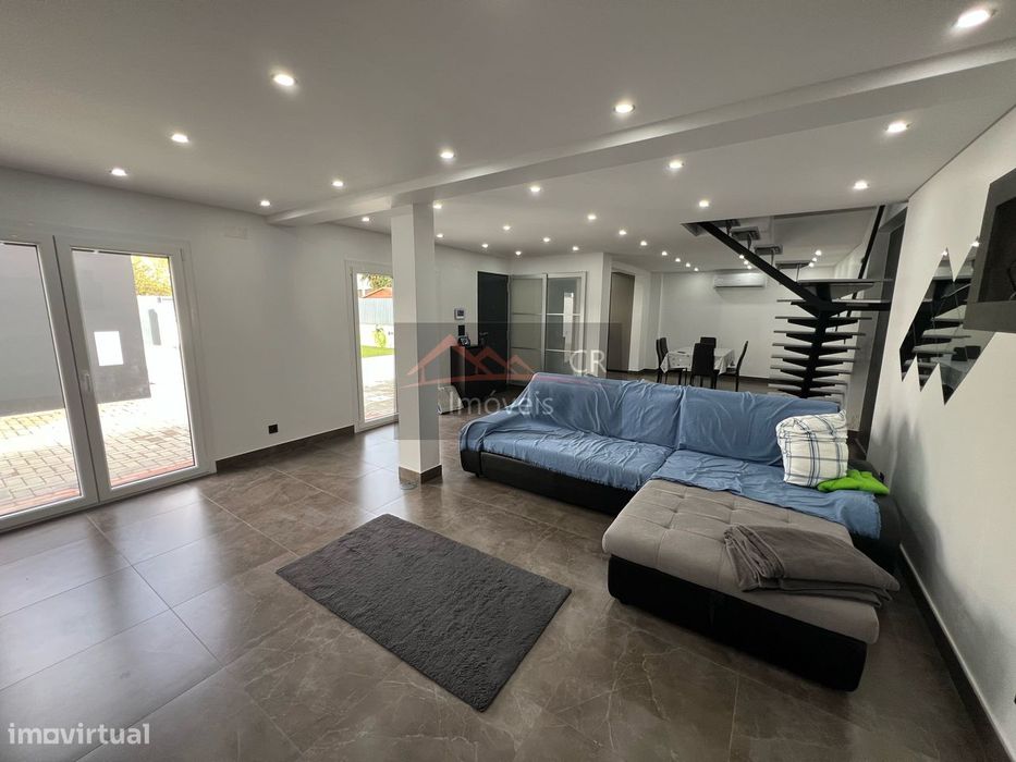 Fantástica Moradia T3 Isolada, na privilegiada zona de Aroeira