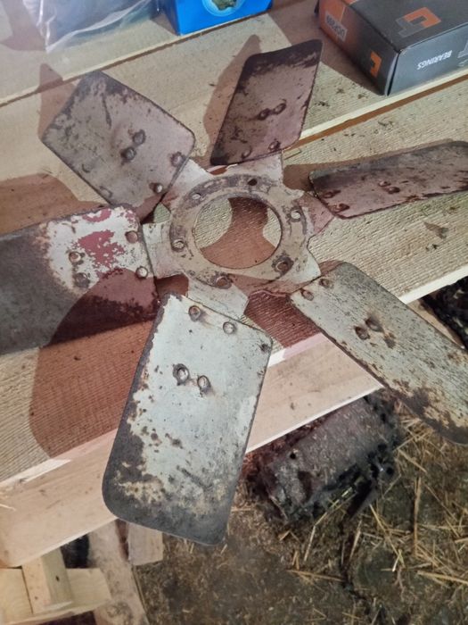 ЮМЗ лопості крильчатка д65