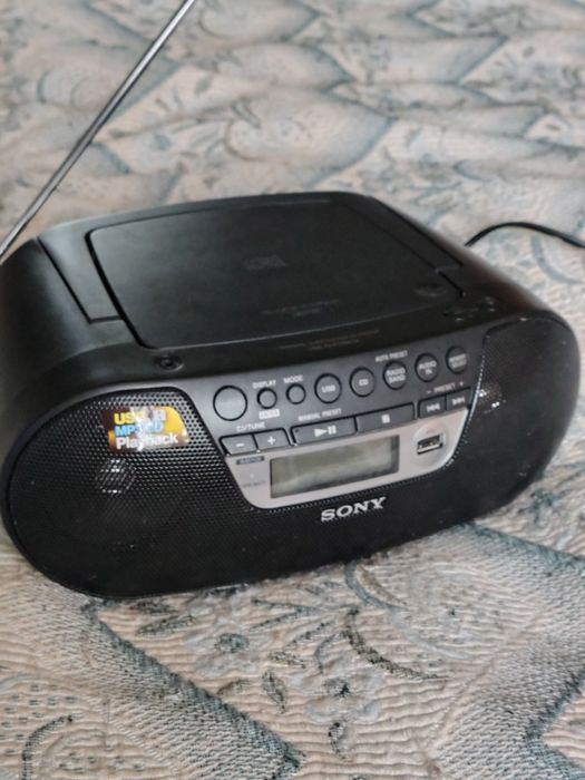 Магнитола бумбокс SONY ZS-PS30CP