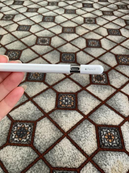 Стилус-Apple Pencil 2023 USB-C MUWA3(стан ідеал)