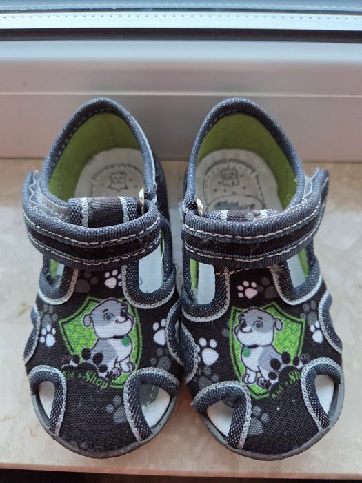 Kapcie renbut 20