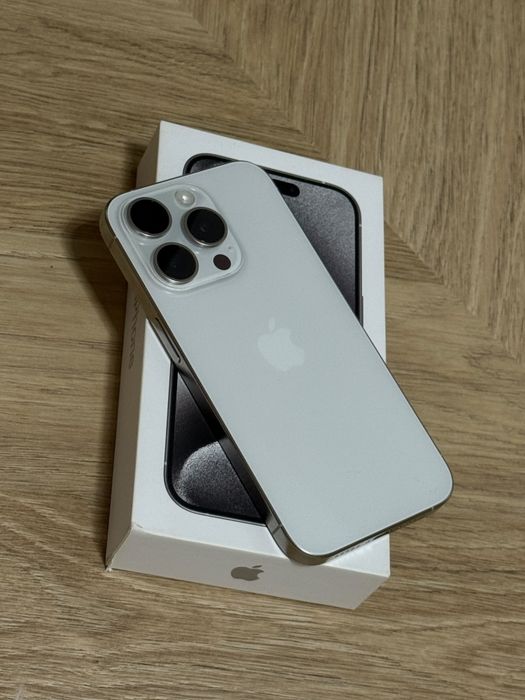iPhone 15 pro 128gb