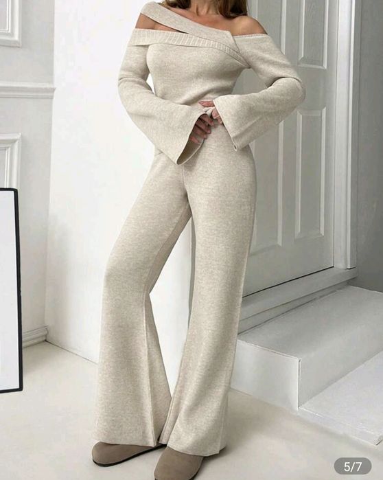 Piękny komplet dres sweter i spodnie s m