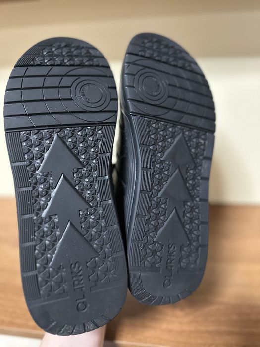Кросівки Clarks 40 р. Кросовки( 26 см) . Шкіра