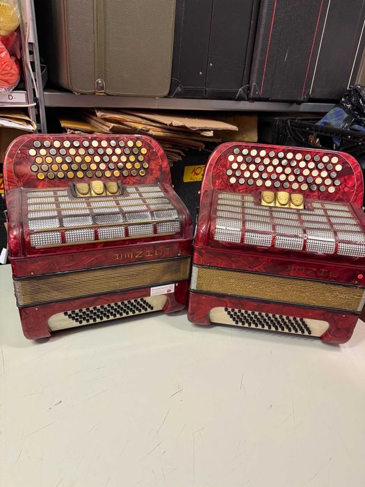 Lote 2 Promoção  de Acordeões de concertinas