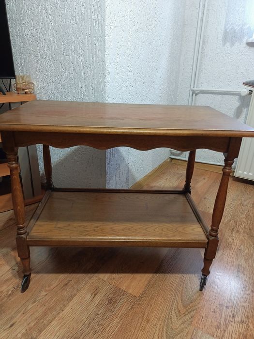 Stary stolik barek na kółkach