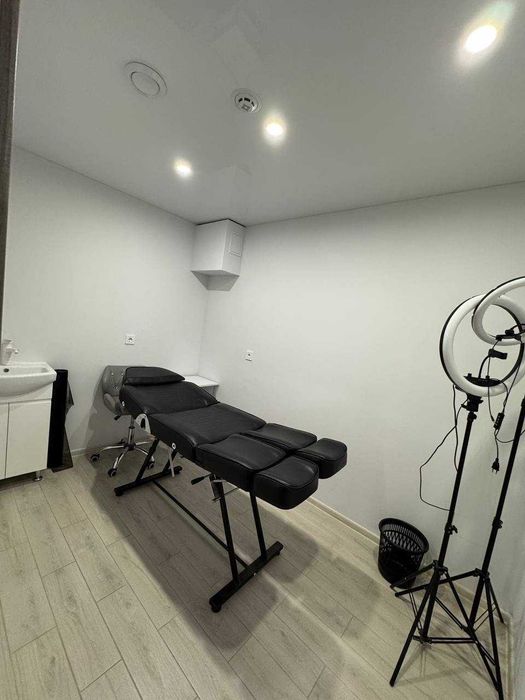 Найкраща інвестиція. Напівцоколь в спальному районі. Ремонт.