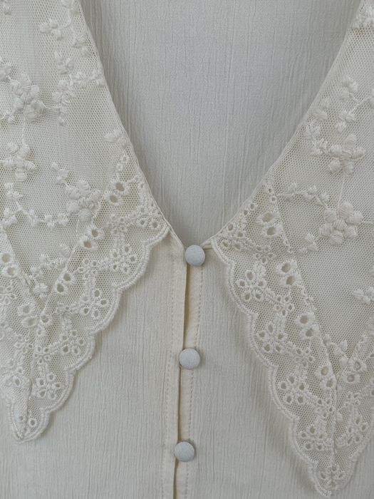 Blusa creme da zara