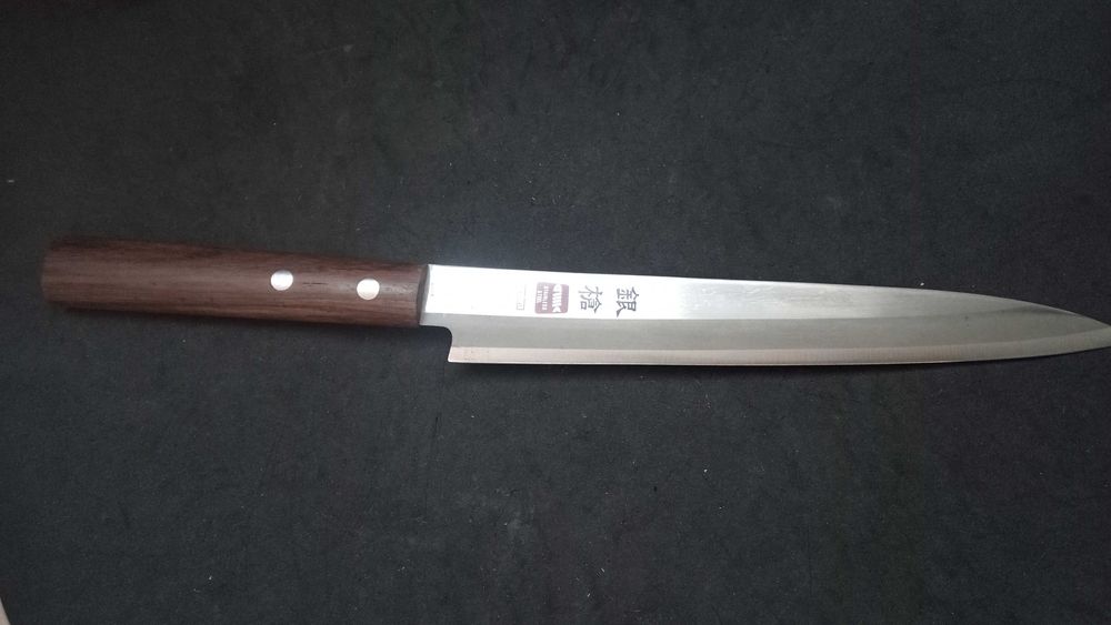 Nóż japoński KAI yanagiba