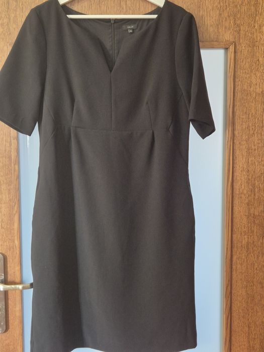Sukienka czarna r 40